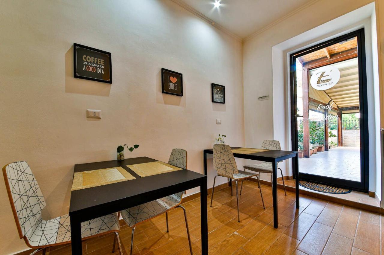E-Room 42 Rome Exterior photo