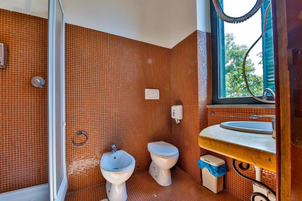 E-Room 42 Rome Exterior photo
